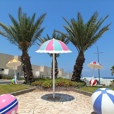 Marina Breeze Apartment Ashkelon Bagian luar foto