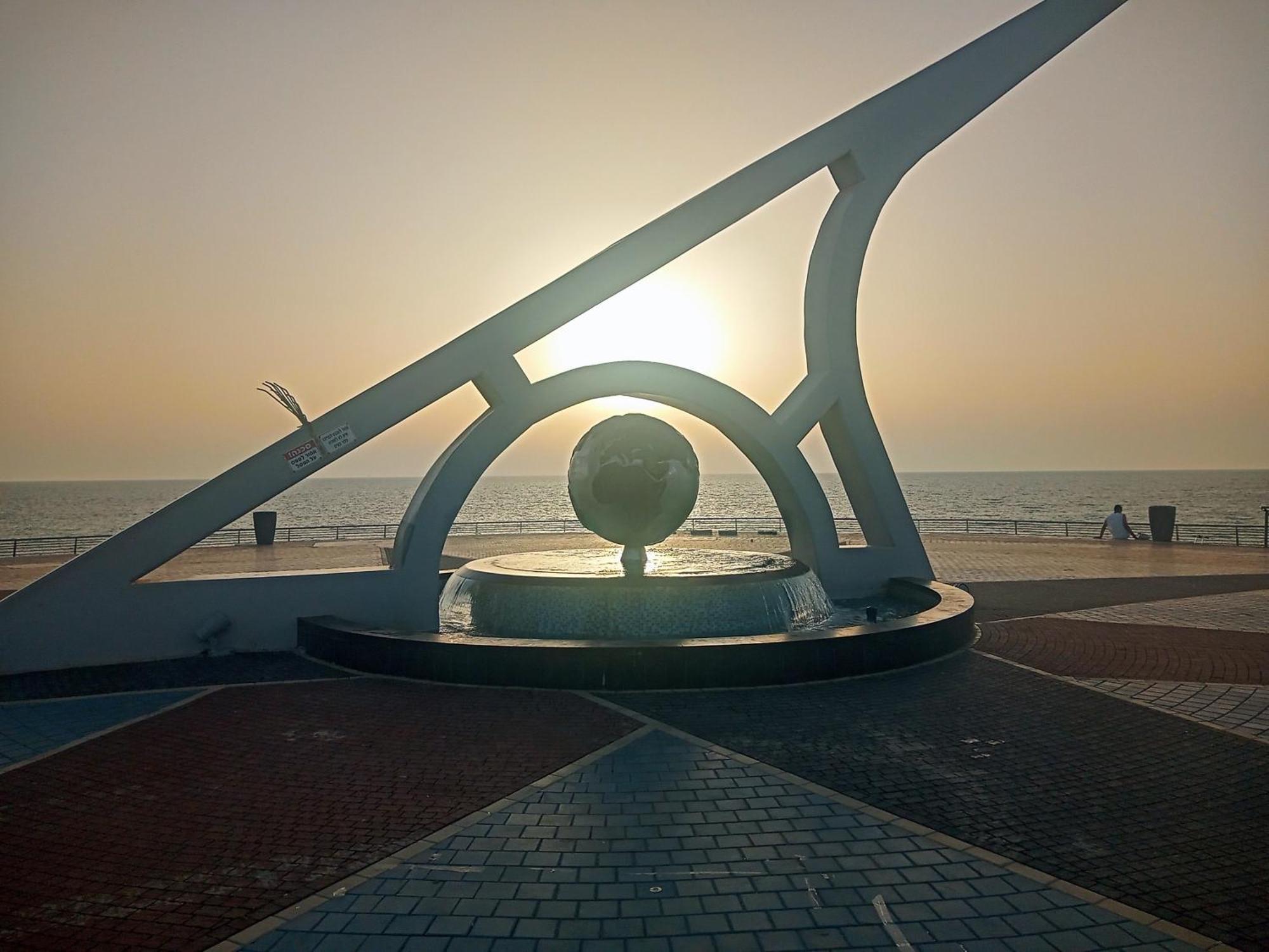 Marina Breeze Apartment Ashkelon Bagian luar foto